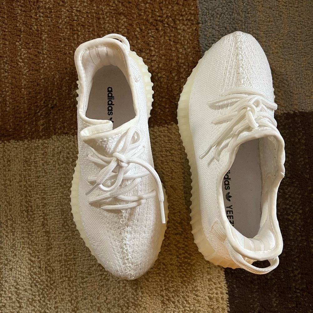 Yeezy Boost 350 V2 'Cream White / Triple White'